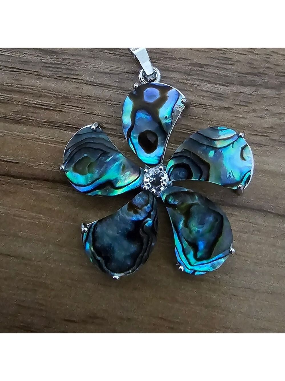 NATURAL Multi-color Abalone Shell Flower Shaped Pendant With Rhinestone - Picture 5 of 7